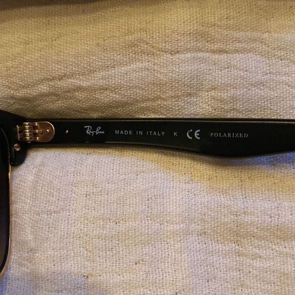 Ray-Ban Oversized Clubmaster - Picture 7 of 10